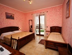 Pets-friendly hotels in Valderice
