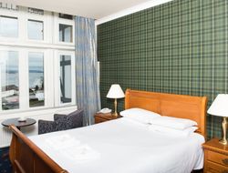 Dunoon hotels with sea view