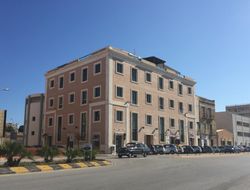 Trapani hotels with restaurants