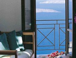 Santorini Island hotels 