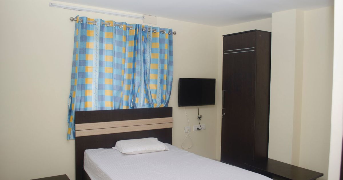 Hotel Apartments Baba House Single Room Ac Coimbatore