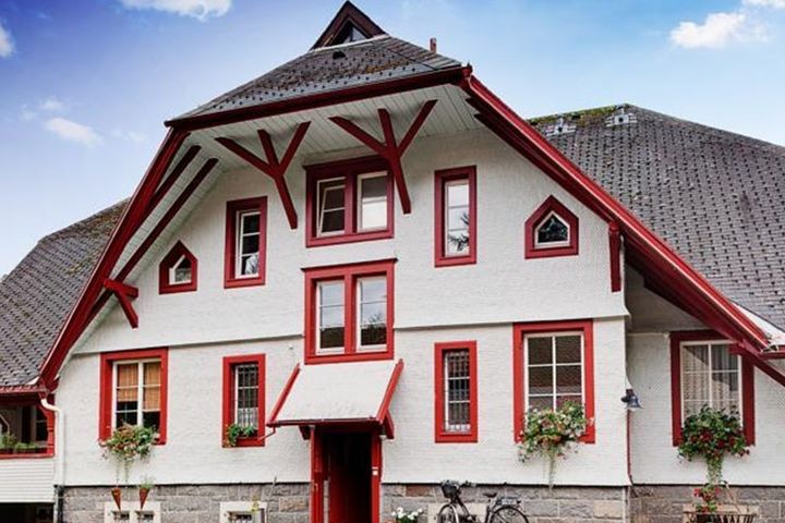 cheapest accommodation germany city
