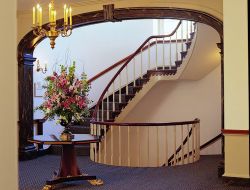 Top-3 romantic Williamsburg hotels