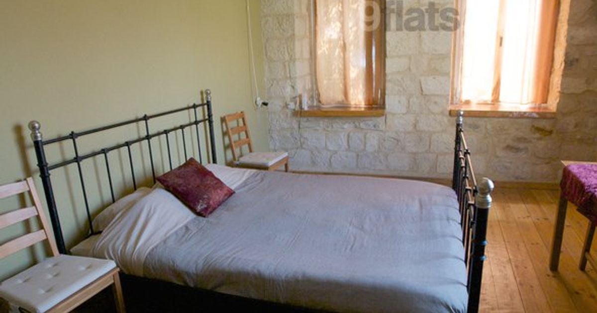 Charming Old City Safed Stone Home Sleeps 5
