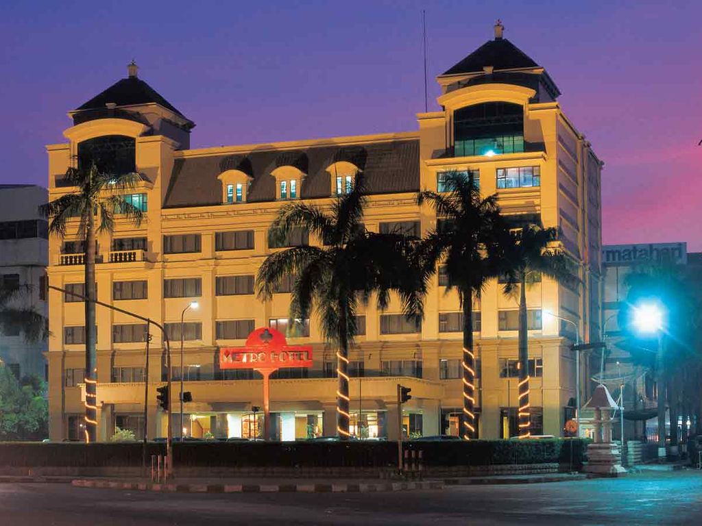 New Metro Hotel Bintang 4 Semarang