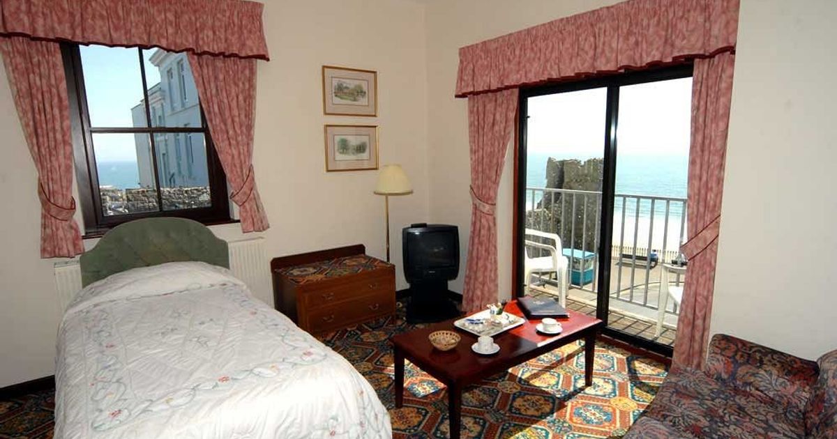 No: 1 The Esplanade Guest Accommodation.