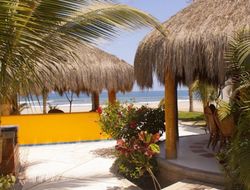 มีทั้งหมด Canoas De Punta Sal โรงแรม ที่มีสระว่ายน้ำ