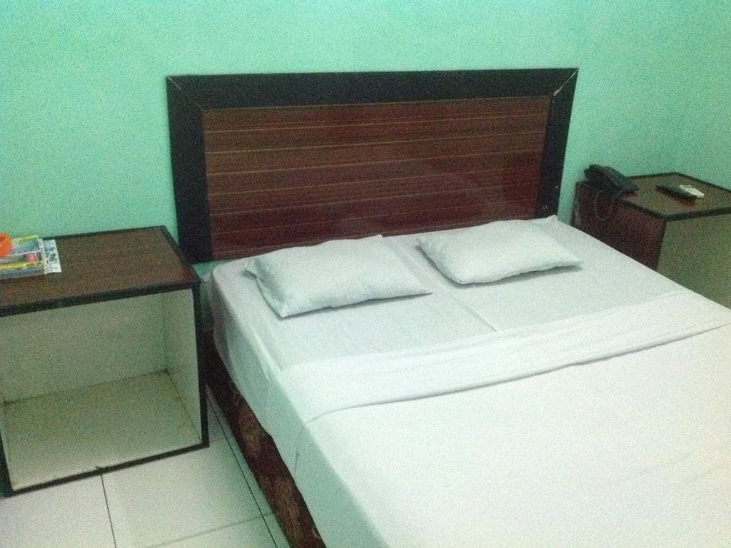 OYO 687 Residence Hotel Murah di Medan
