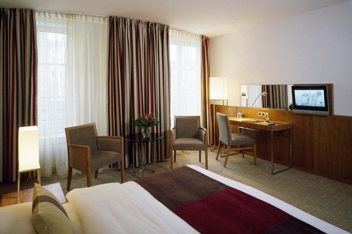business_hotels