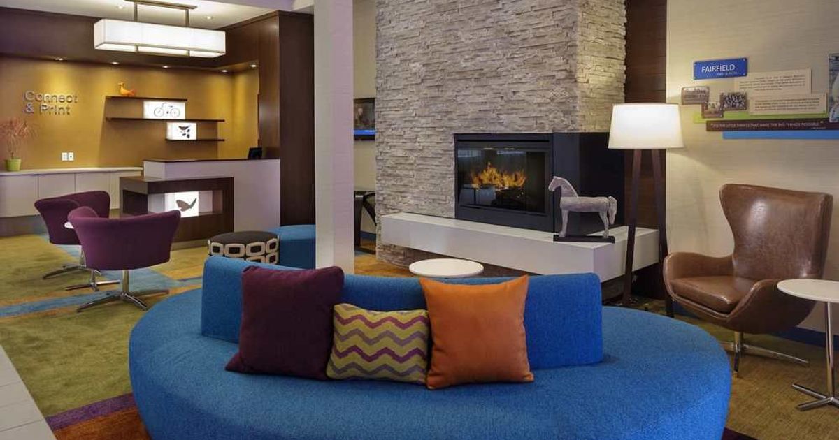 Fairfield Inn & Suites by Marriott Belleville