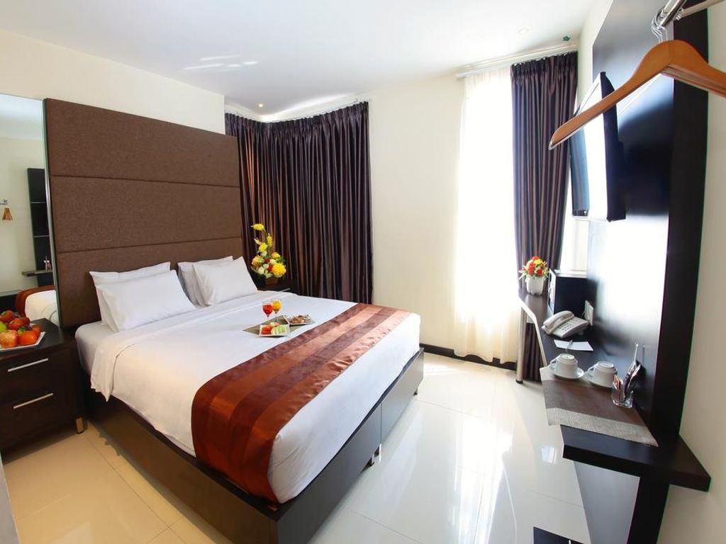 The One Hotel Budget di Kota Makassar