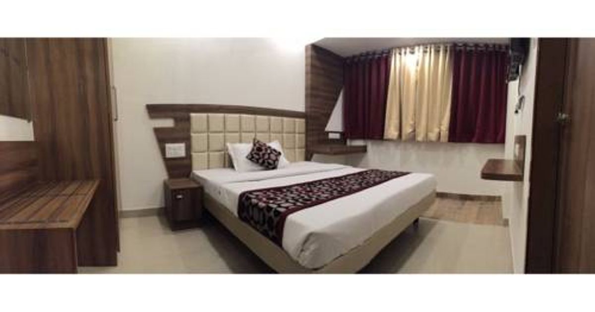 Vista Rooms Near Belapur CBD