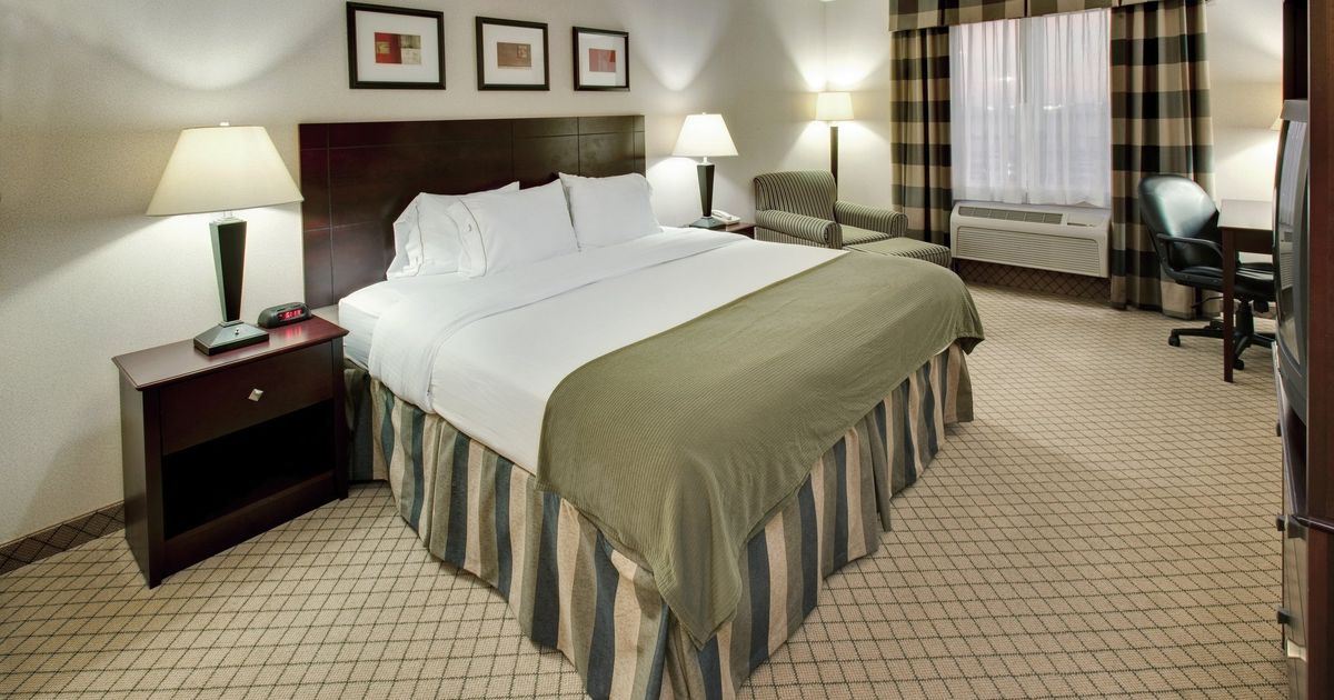 Holiday Inn Express Hotel & Suites Ankeny - Des Moines