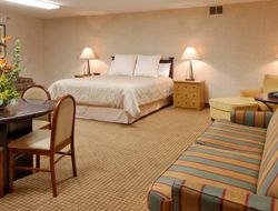 Top-10 hotels in the center of Cheektowaga