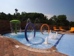 Pigeon Forge hotels for families with children