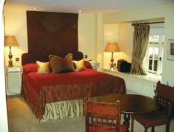 Top-3 romantic Wareham hotels