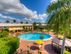 Pets-friendly hotels in West Palm Beach