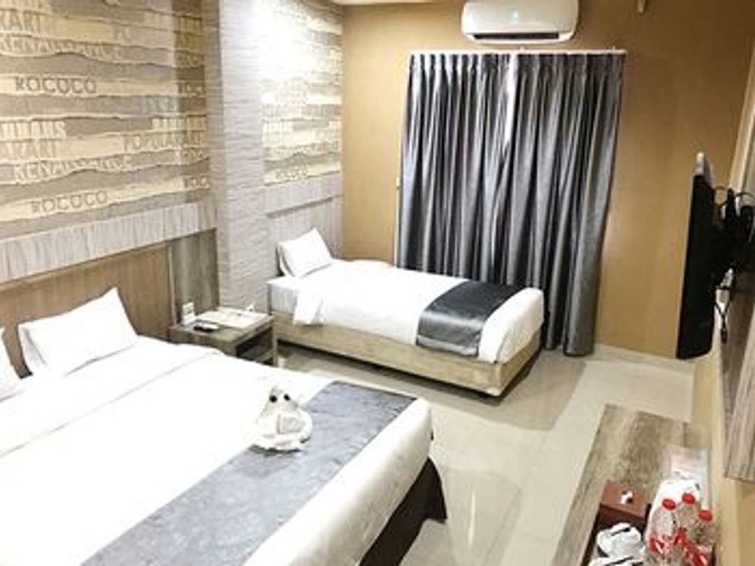 Urbanview Hotel Best Skip Palembang