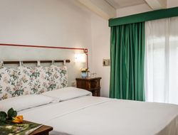 Top-5 romantic Manciano hotels