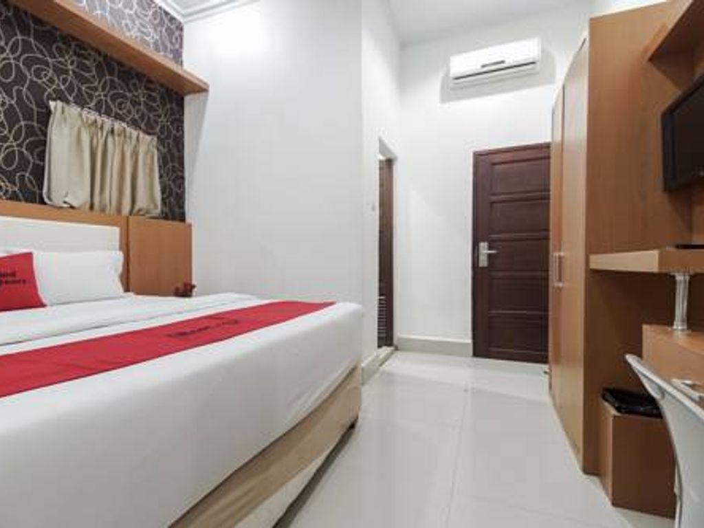 OYO 91245 Rika Hotel Murah di Makassar