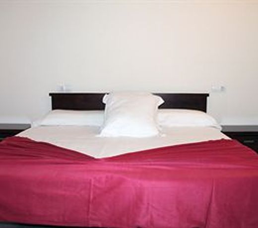 Apartamentos Cibos 3000