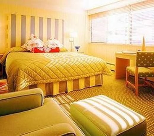 PACIFIC PALISADES HOTEL VANCOUVER