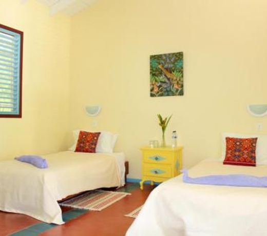 Iguana Hotel