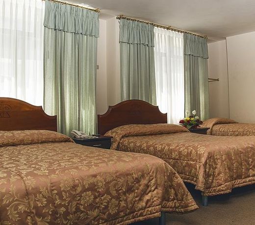 Hotel Podocarpus