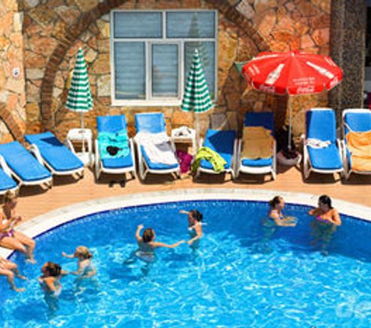 Kleopatra Tower Suite Hotel