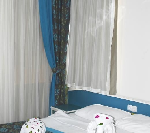 Rosella Hotel