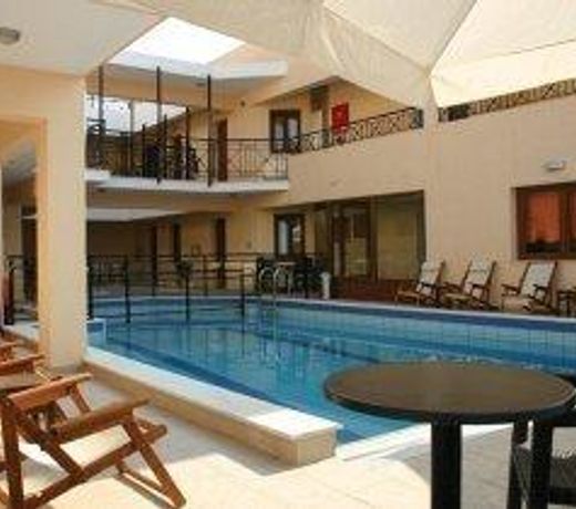 DABASSIS APARTHOTEL