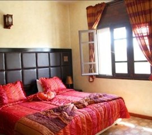 Al Jasira Hotel