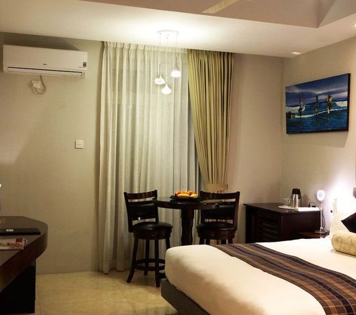 The Penthouse Above Sea