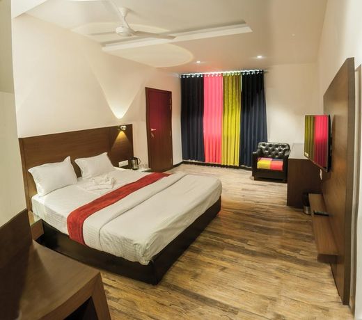 Hotel Atharva