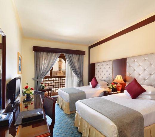 Dar Al Taqwa Hotel