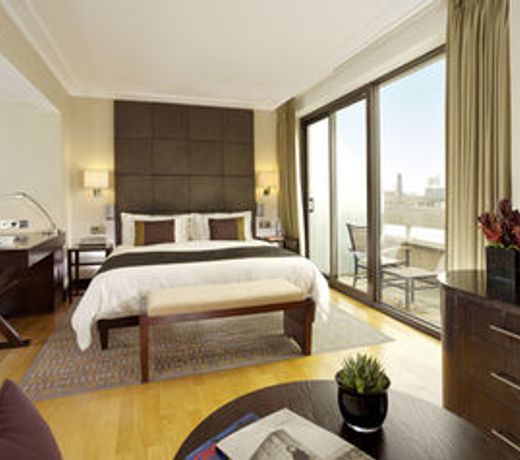 SWISSOTEL THE HOWARD