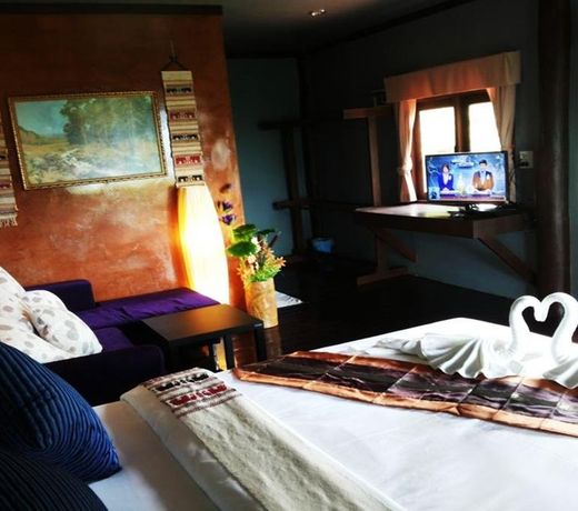 Thaton Hill Resort