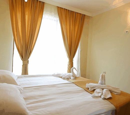 Saint George Palace Hotel