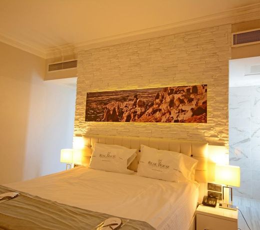 real house boutique hotel