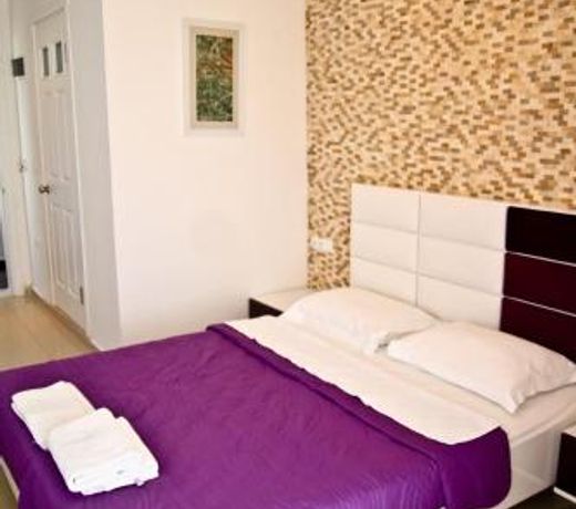 Ala Hotel