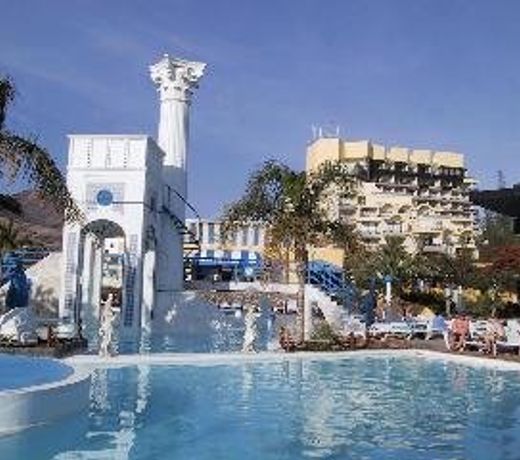 Grupotel Playa Feliz