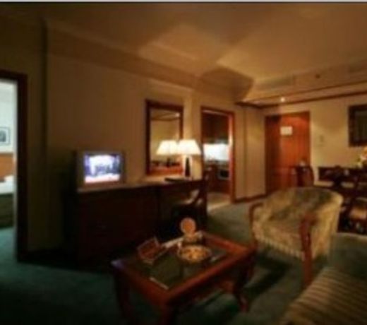 ROTANA QUEEN CENTRE ARJAAN