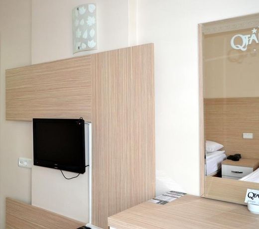 Qtahya Hotel