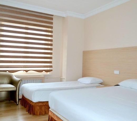 Qtahya Hotel
