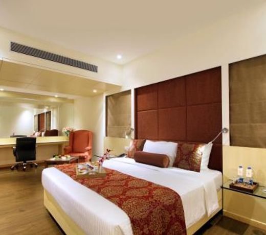 Hotel Express Towers