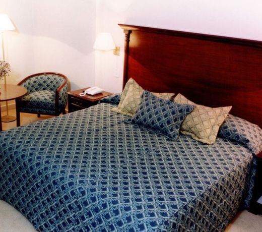 Provincial Plaza Hotel
