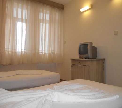 Golden Star Hotel