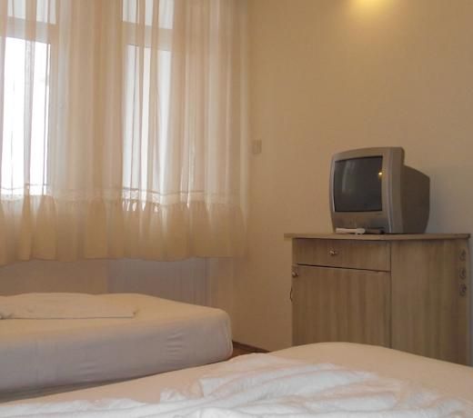 Golden Star Hotel