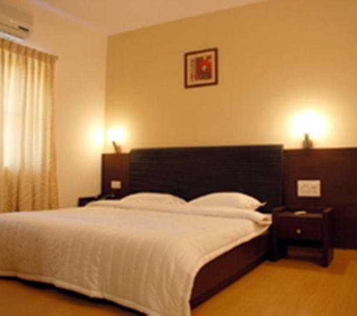 Hotel GMR 18 Grand by FabHotels