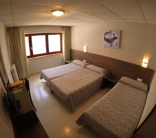 Somriu Hotel City M28